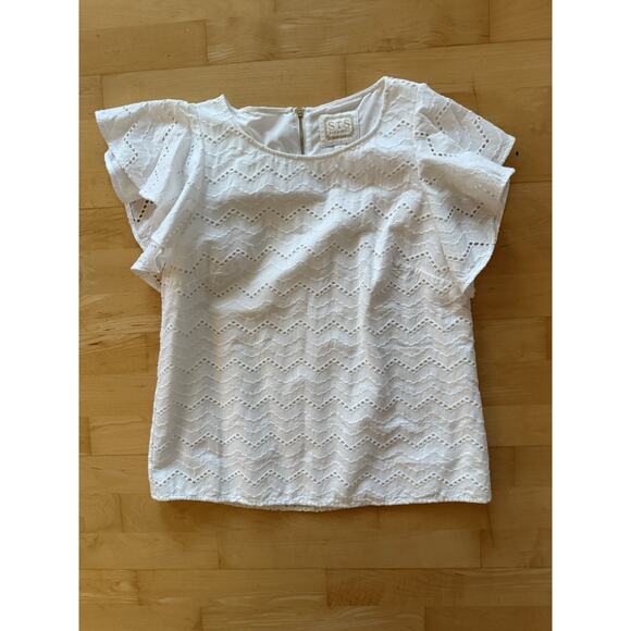 Sail To Sable STS White Eyelet Short Sleeve Blouse Small - Picture 1 of 3